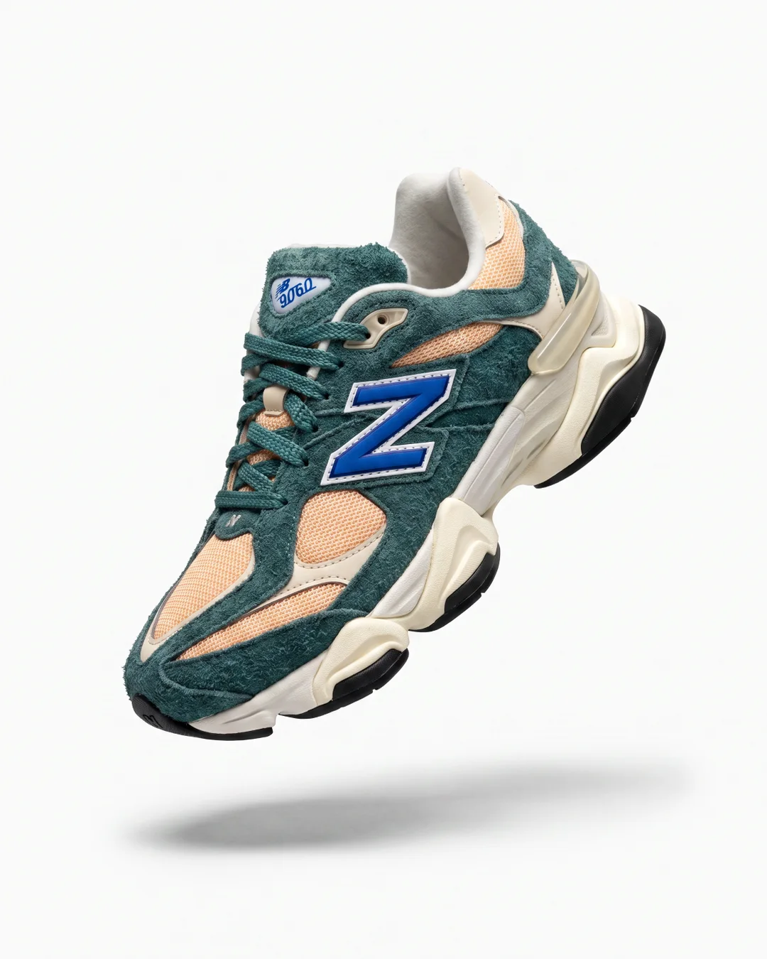 New Balance 9060 Spruce Peach Blossom Talla 24.5cm - Calzado 100% Original Saldos USA en SJT Mayoreo Monterrey